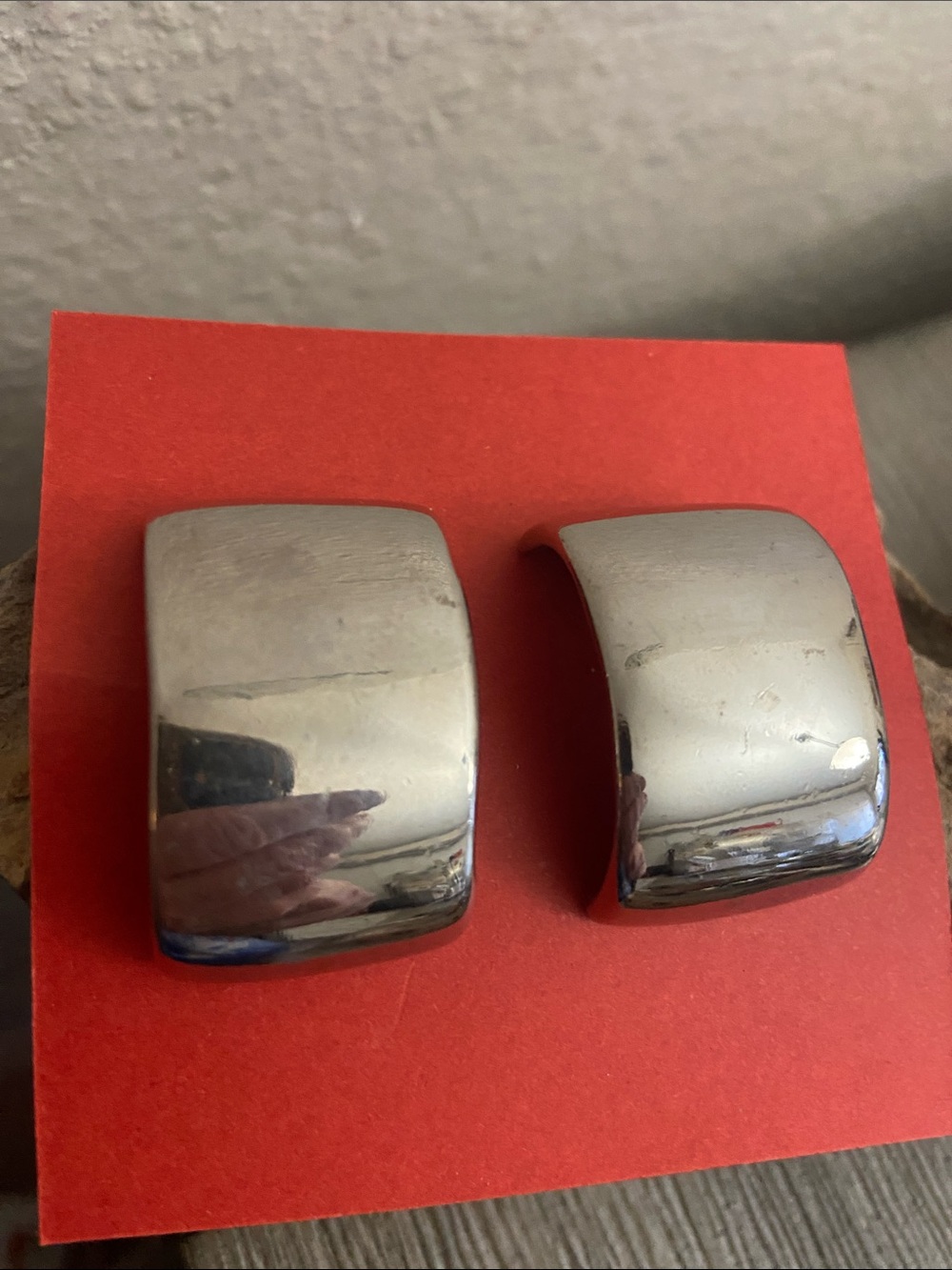 Vintage 60s Wide Silver-Tone Clip On Earrings - Picture 1 of 8